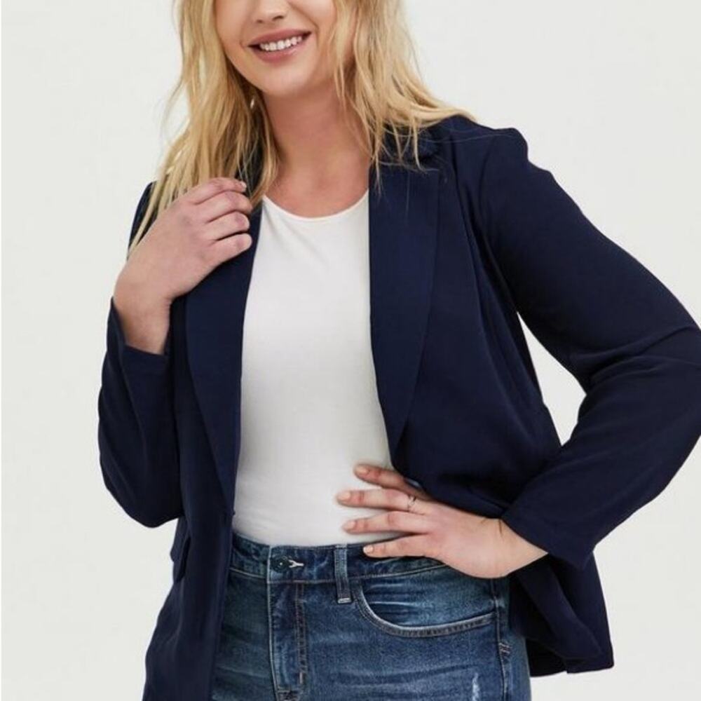 NWT $99 Torrid Deep Blue Women's 12 LARGE Blazer relaxed fit